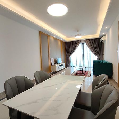 ג'והור בהרו R&F Princess Cove Premium Home Stay 3Bed 2Bath מראה חיצוני תמונה
